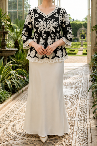 AA 0114C Garden Lace Top