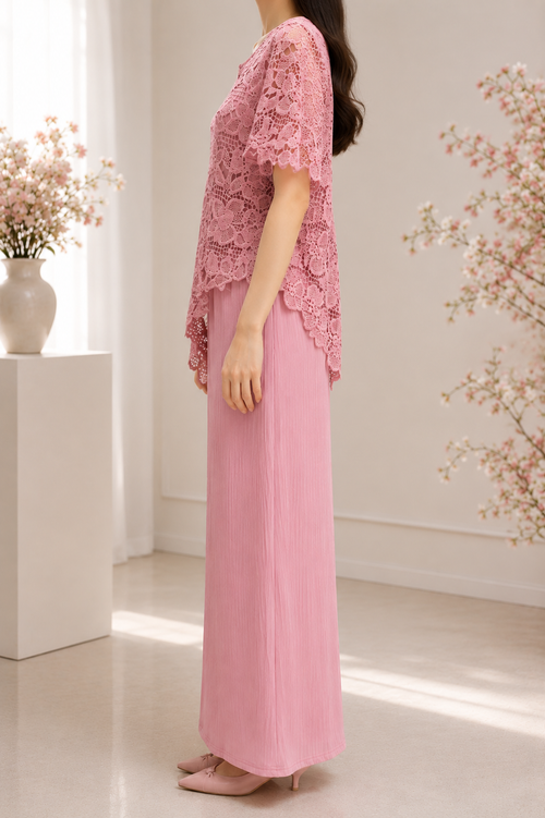 AA 0111F Blush Bloom Lace Set