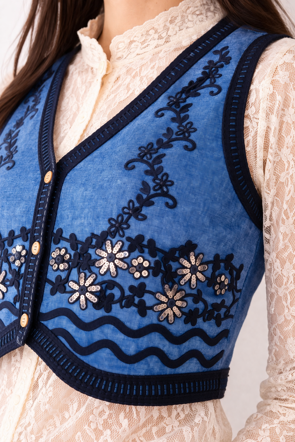 Az-17821 Lace & Bloom Denim Vest